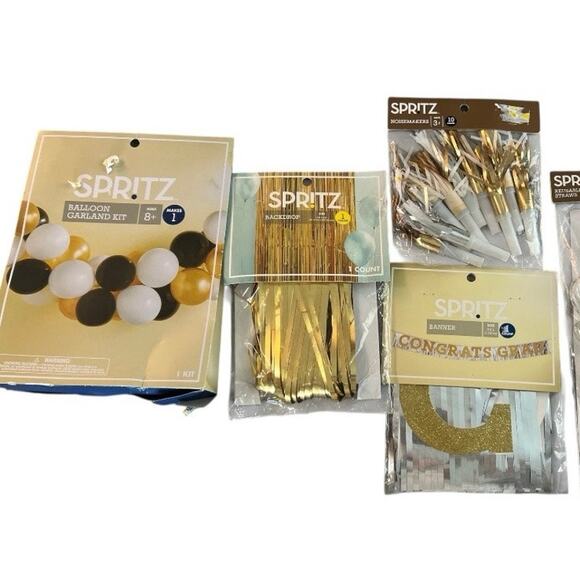 Graduation Theme Party Supplies Balloon Arch,  Backdrop, Banner, Noisemakers - Picture 1 of 7